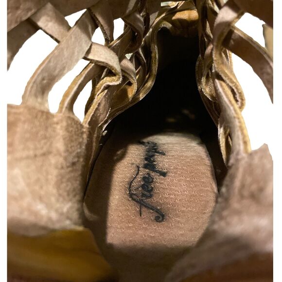 Free People Carrera Tan Strappy Brown Suede Woven Distressed Boots Size 37 6.5 - Picture 7 of 9